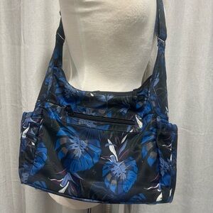 Nice! Authentic Lug Camper bag Floral Blue and Black Women's Bag
